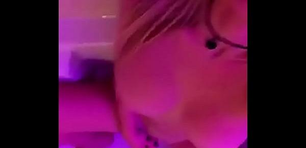  Nik0xle got leaked - Sexy pussy masturbation